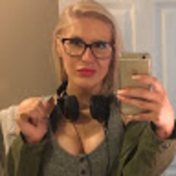 Meet your Posher, Silky - Picture 1 of 1